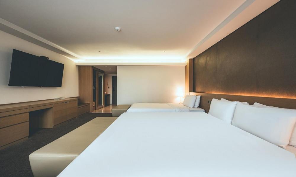 Wonju City Hotel Hyeoksin Exterior foto